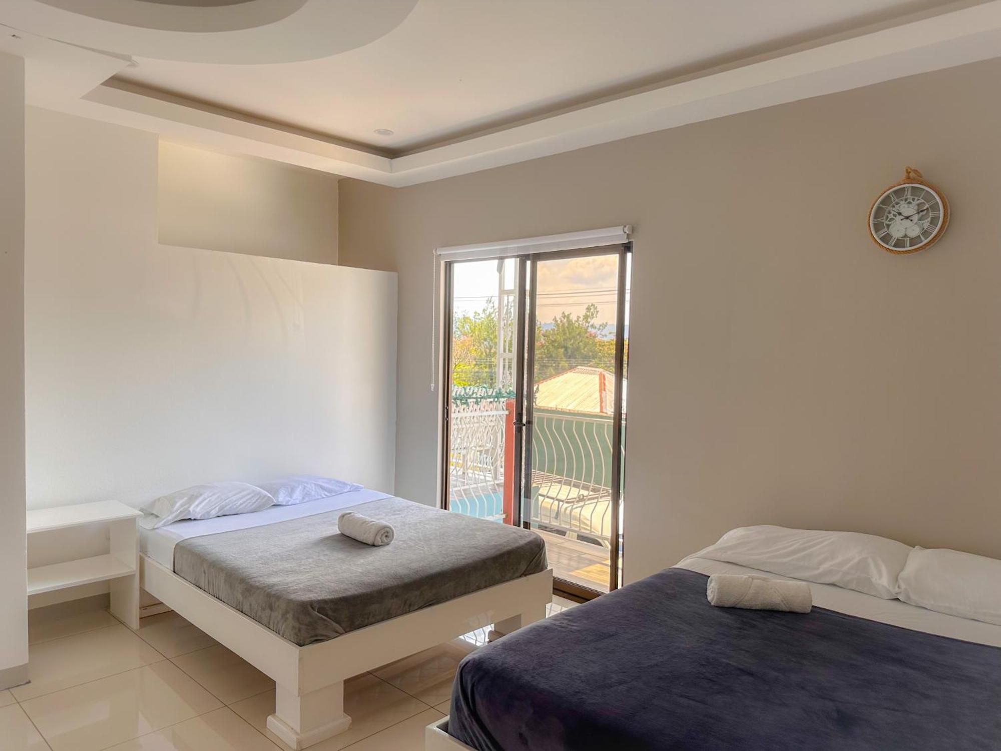 Casa Garitas Guesthouse & Car Rental - Free Sjo Airport Shuttle Rio Segundo Exterior photo