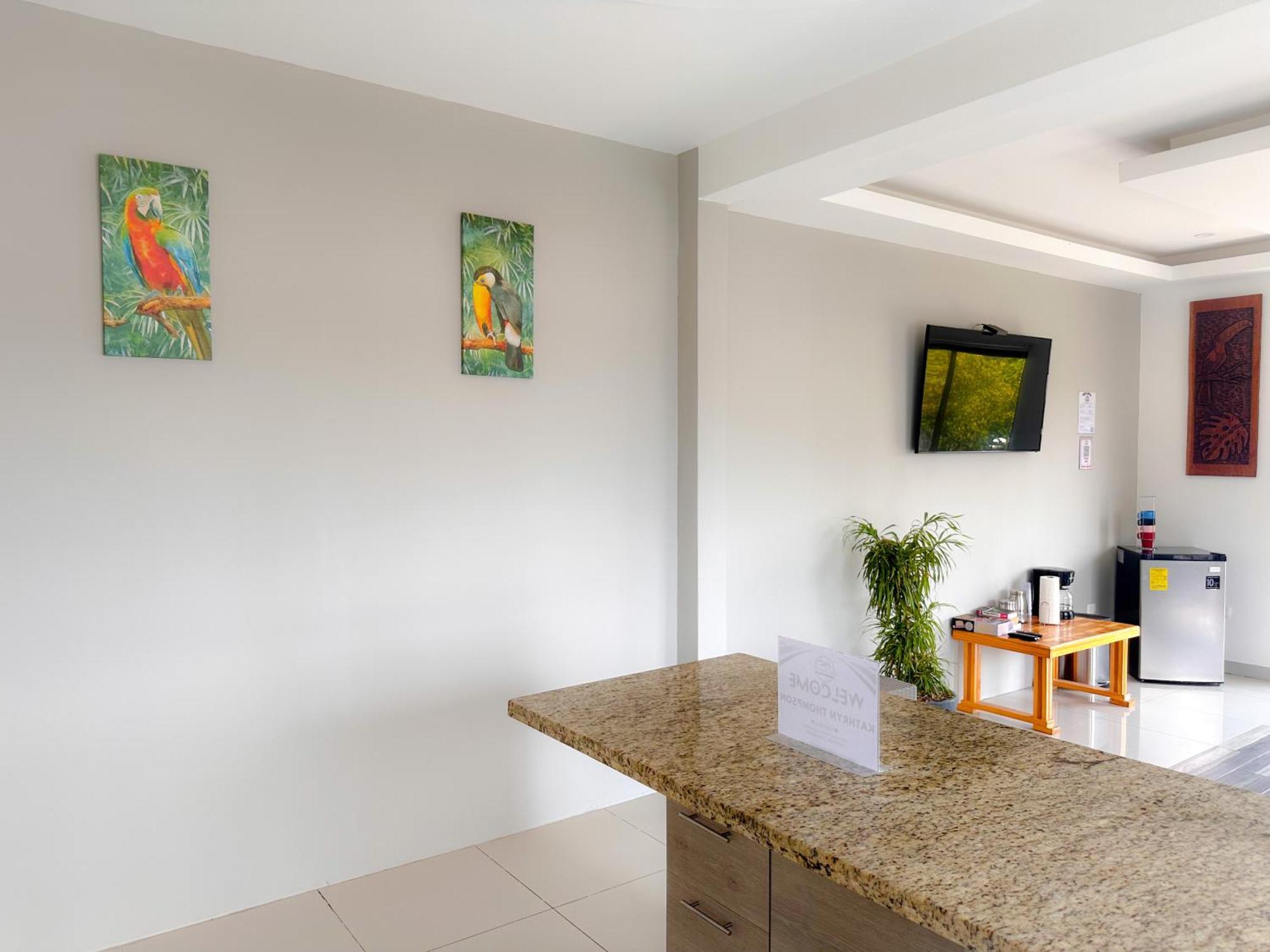 Casa Garitas Guesthouse & Car Rental - Free Sjo Airport Shuttle Rio Segundo Exterior photo