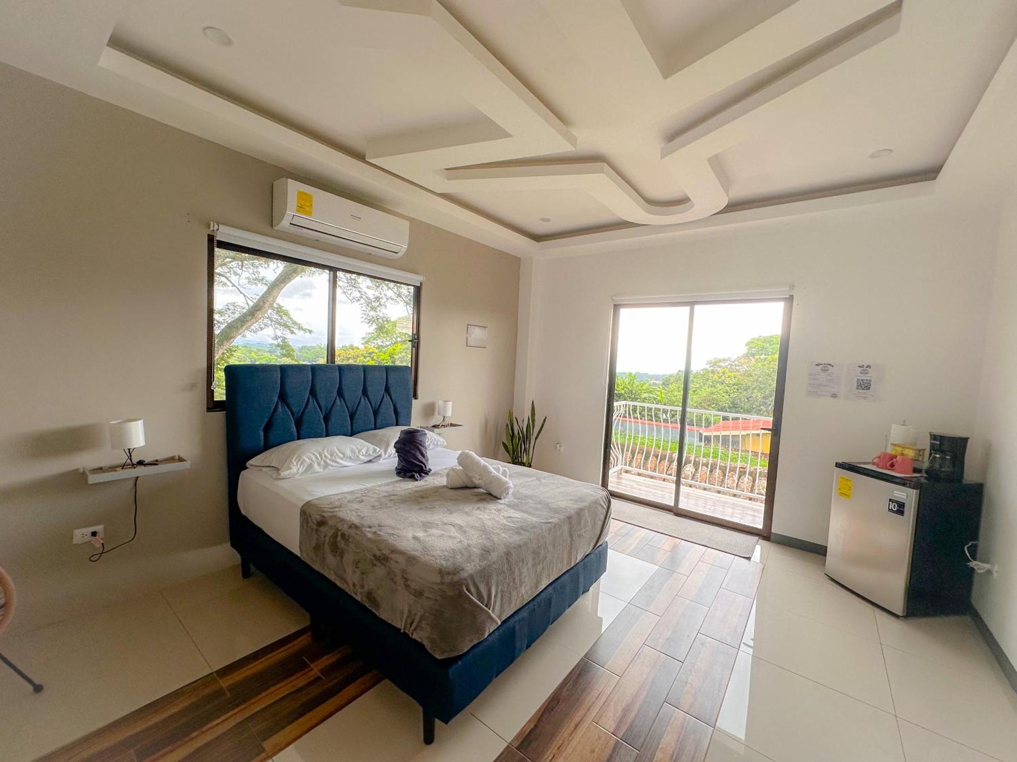 Casa Garitas Guesthouse & Car Rental - Free Sjo Airport Shuttle Rio Segundo Exterior photo